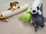 Валик-игрушка Белая Собака, размер 52x10 см, фото 1